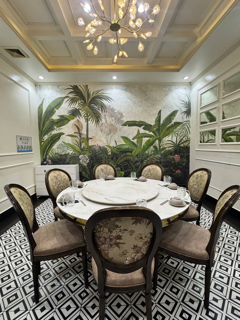 Phòng VIP yên tĩnh